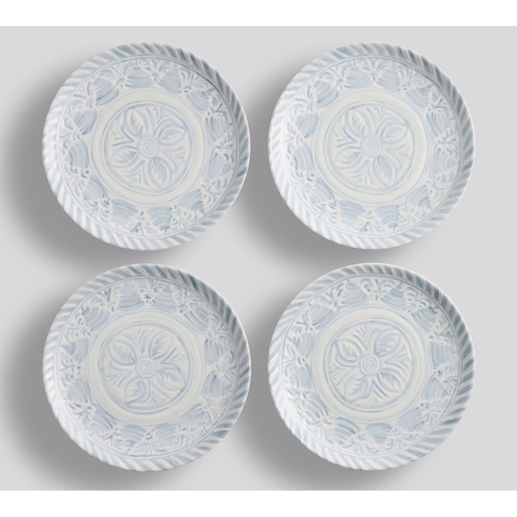 New Pottery Barn Chambray Tile Melamine Dinner Plate S/4, Light Blue Dinnerware - Picture 1 of 2